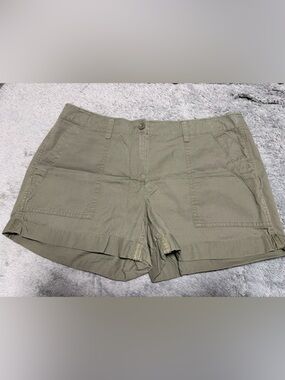 LOFT Olive Utility Cargo Shorts